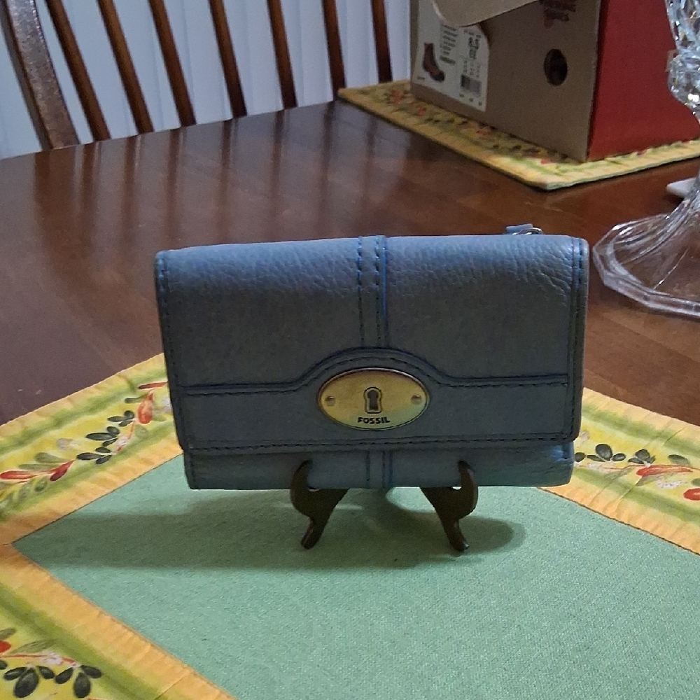 Fossil Blue Leather Wallet with Silver Accent